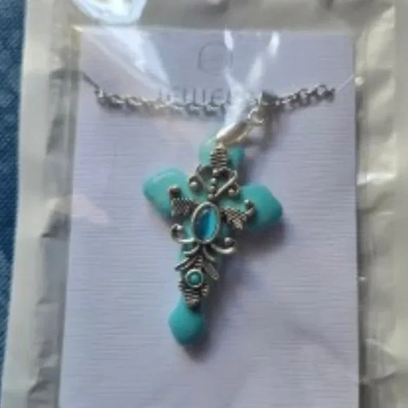 Turquoise Cross Necklace Antique Silver Plated _ unisex - Picture 3 of 6